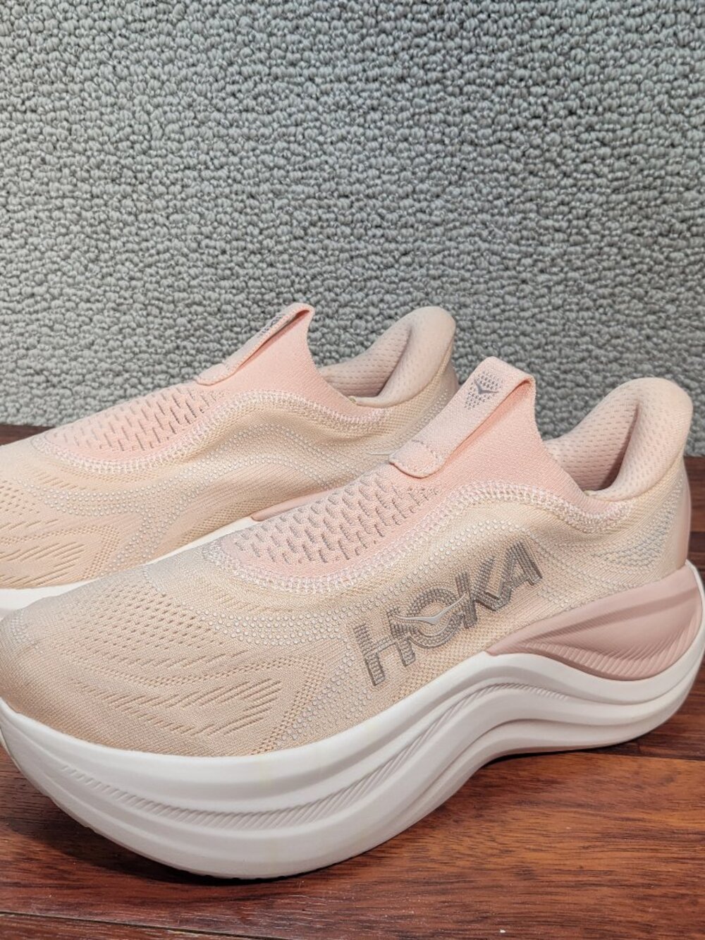 Hoka One One Skyward Laceless Women's Size 8B Rose Latte Rose Cream 1168877 - Picture 7 of 10